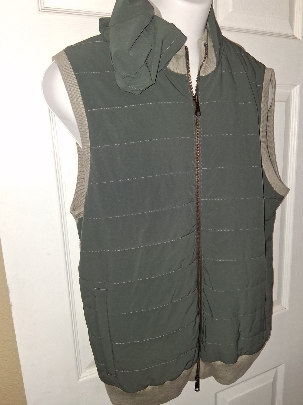 PUMA Men's Clubhouse Hybrid Golf Vest Size L Mineral Gray